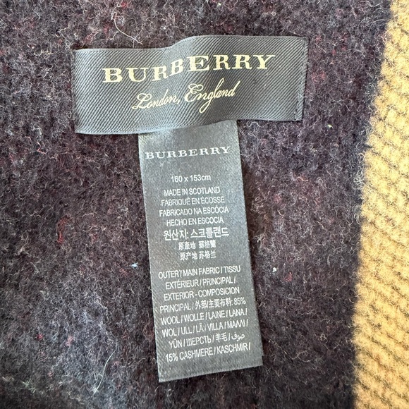 Rare Burberry Mega Check Rainbow Poncho / Cape / Wrap 🌈 Runway Collection Piece - Picture 11 of 13